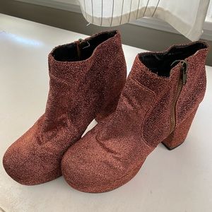 Vintage Bronze metallic platform boots 8
